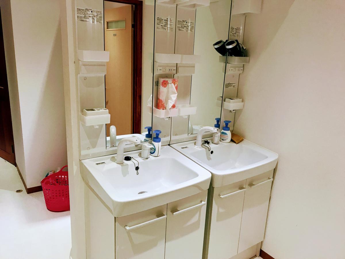 Guesthouse Lululu 無料朝食&夕食ｶﾚｰ 街まで電車8分 ﾛｰｿﾝ隣 Kōchi Dış mekan fotoğraf